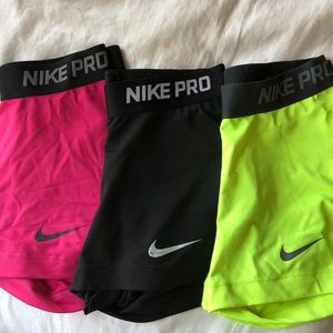 NIKE small spandex!